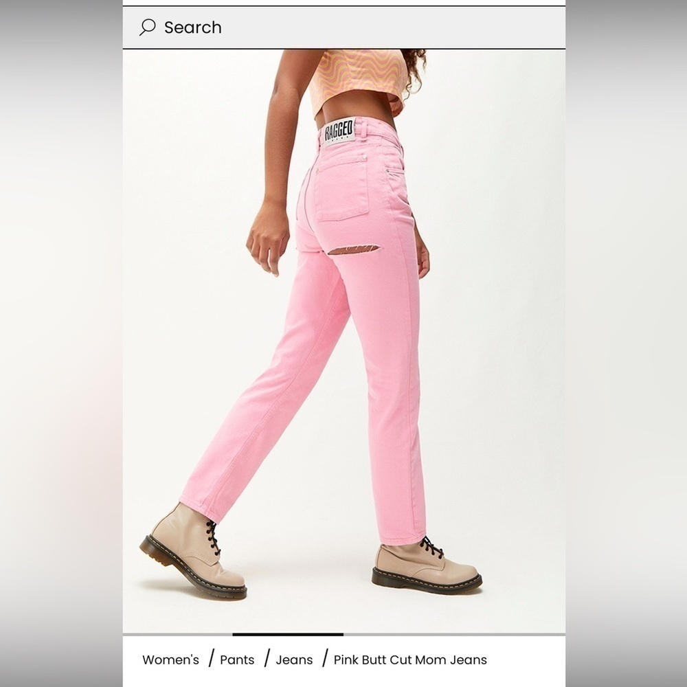 Ragged Jeans Pink Butt Cut Mom Jeans NWt